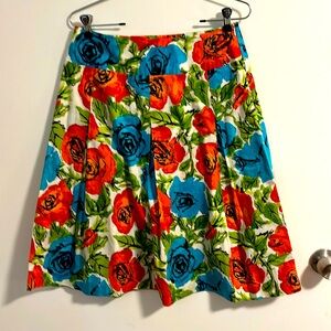 Talbots mid A line skirt with side zip. Coral and blue cottagecore. Size 4.